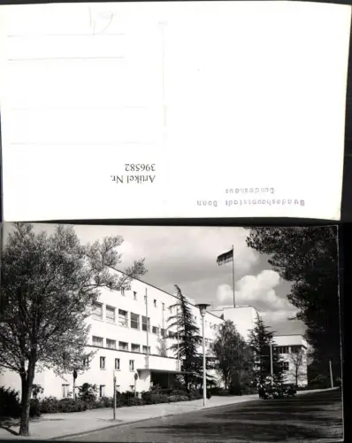 396582,Foto AK Bonn am Rhein Bundeshaus Gebäude