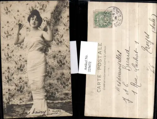 225672,Schauspielerin Frau Kleid Mode A. Vaugon Paris