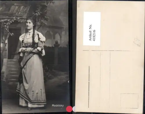 418216,Medelsky Schauspielerin