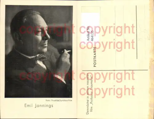 464135,Schauspieler Emil Jannings Rauchen