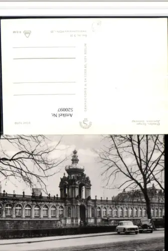 520097,Stadt Dresden Zwinger Oldtimer Auto Trabant Trabi