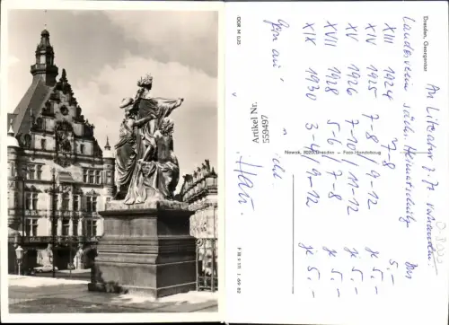 559497,Dresden Georgentor Statue