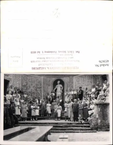 453676,Foto AK Salzburg Schloss Hellbrunn Personen Gruppenbild pub F. Hartl
