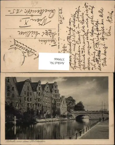 379966,Lübeck vor dem Holstentor Brücke Kanal