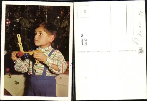 63312,SOS Kinderdorf 2euro62 Bub Junge m. Spielzeug Baustein b. Christbaum Weihnachtsbaum Weihnachten