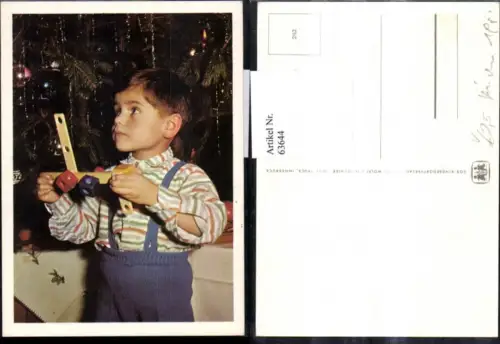 63644,SOS Kinderdorf 2euro62 Bub Junge m. Spielzeug Baustein b. Christbaum Weihnachtsbaum Weihnachten