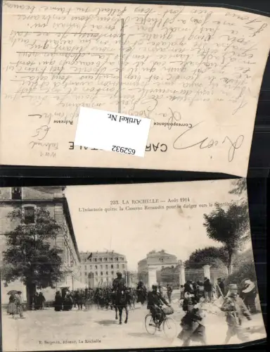 652932,La Rochelle WW1 L Infanterie quitte la Caserne Renaudin Soldaten Kaserne Fahrrad France