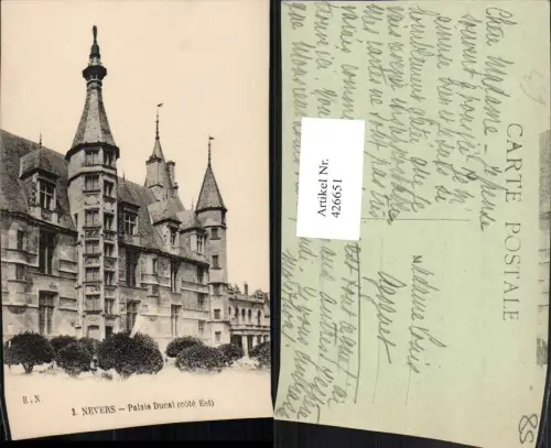 426651,Burgund Nievre Nevers Palais Ducal Palast Gebäude