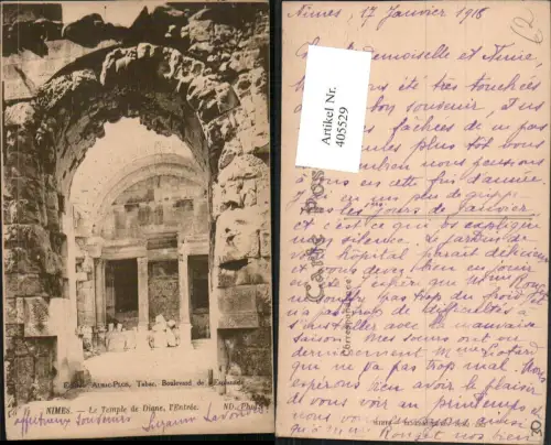 405529,Languedoc-Roussillon Gard Nimes Le Temple de Diane Entree Tempel