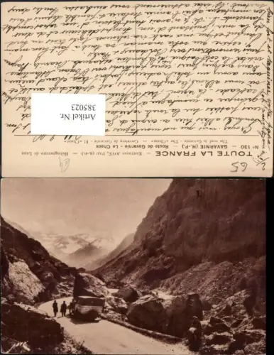 385023,Midi-Pyrenees Hautes-Pyrenees Gavarnie Route des Gavarnie Le Chaos Straße Bergkulisse