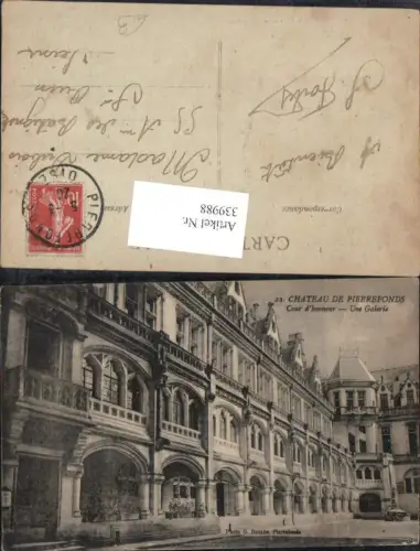 339988,Picardie Oise Pierrefonds Chateau Schloss Cour d honneur Une Galerie Hof