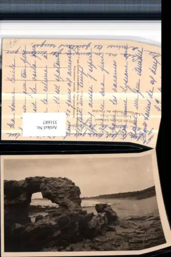 331687,Poitou-Charentes Charente-Maritime Royan Les Grands Rochers des Pierrieres Felsen