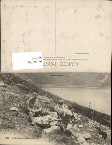 593795,Les Pyrenees Un Dejeuner en Montagne Männer Rast Essen France