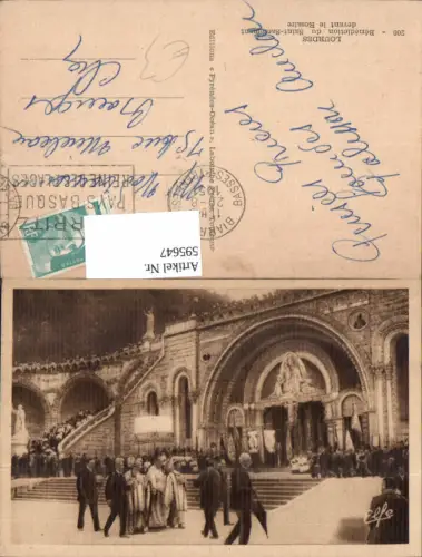 595647,Lourdes Benediction du Saint-Sacrement devant le Rosaire France