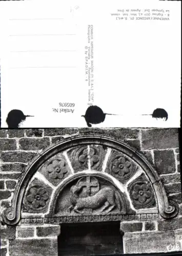 605976,Varenne l Arconce Eglise Le Tympan Sud Agneau de Dieu Kirche Detailansicht France