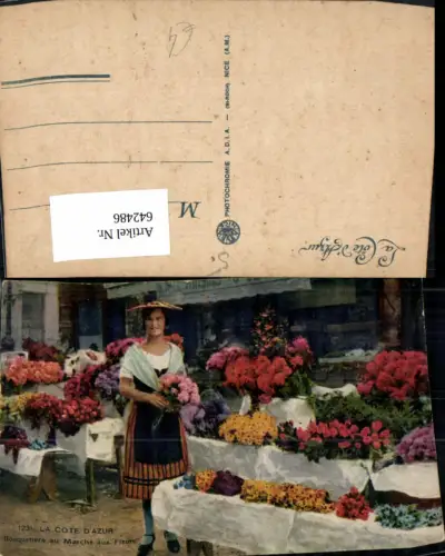 642486,La Cote d Azur Bouquetiere au Marche aux Fleurs Blumen Tracht France