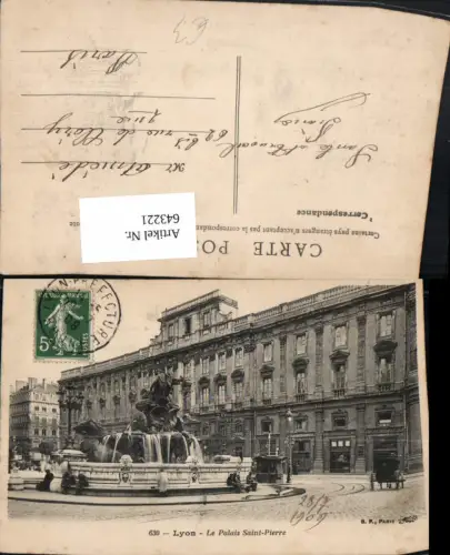 643221,Lyon Le Palais Saint-Pierre Brunnen France