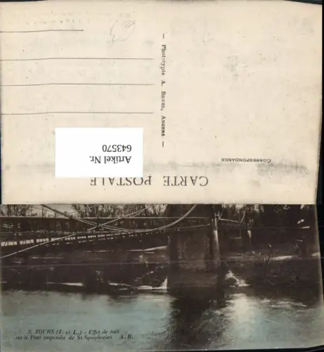 643570,Tours Effet de nuit sur le Pont suspendu de St-Symphorien Brücke France