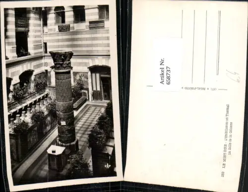658737,Le Mont-Dore L Etablissement Thermal La Salle de la Colonne France