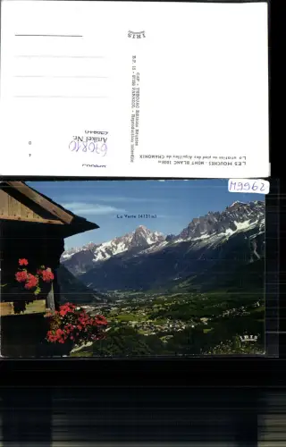670810,Mont Blanc Chamonix-Mont-Blanc La station au pied des Aiguilles de Chamonix France