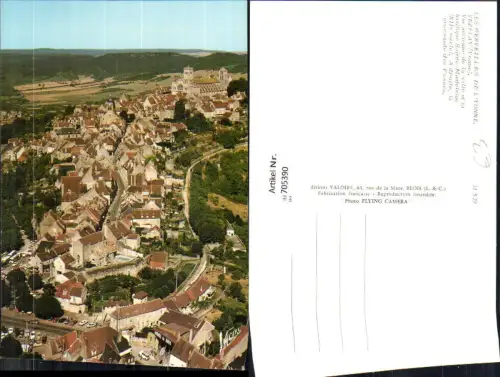 705390 France Luftbild Vezelay Yonne Vue aerienne de la ville et la basilique Sainte-Madeleine