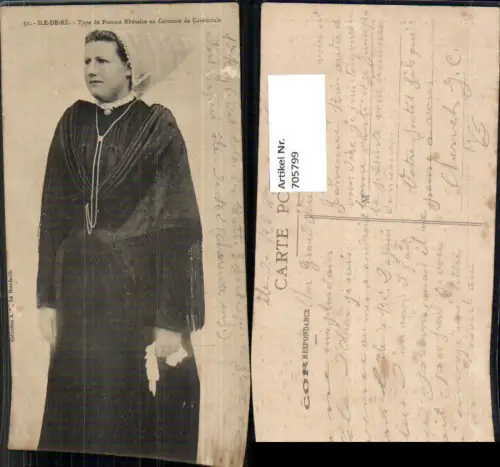 705799 France Ile-de-Re Type de Femme Rhetaise en Costume de Ceremonie Tracht Perlenkette