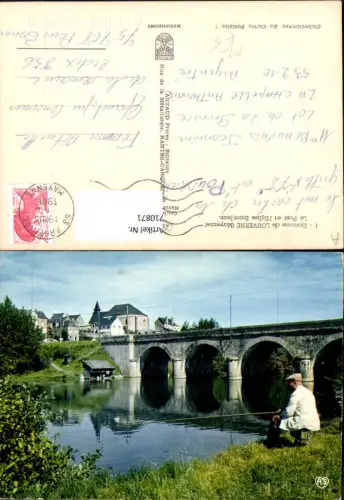 710871 France Environs de Louverne Mayenne Le Pont et l Eglise Saint-Jean Kirche Brücke Fischen Angeln