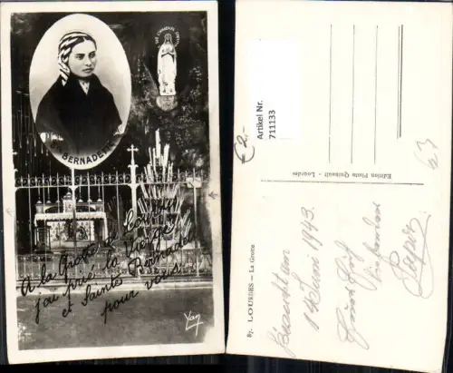 711133 France Lourdes La Grotte Ste Bernadette Portrait