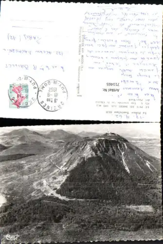711465 France Luftbild Puy de Dome Vue generale sur la Chaine des Puys-Nord Orcines