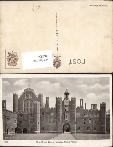 360358,Hampton Court Palace First Green Court Schloss