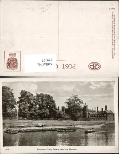 379377,England London Hampton Court Palace from the Thames Schloss Fluss