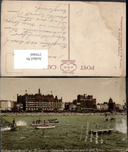 379460,England Birghton Bathing from West Pier Strand Boote Grand Hotel