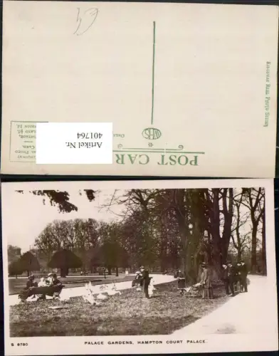 401764,England Surrey Hampton Court Palace Gardens Park