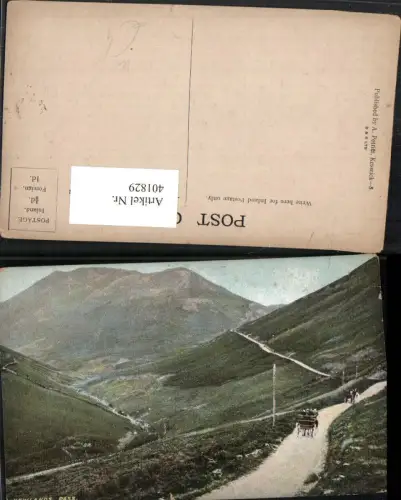 401829,England Newlands Pass Straße Bergkulisse