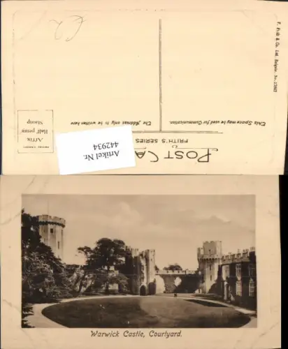 442934,England Warwick Castle Courtyard Schloss Hof