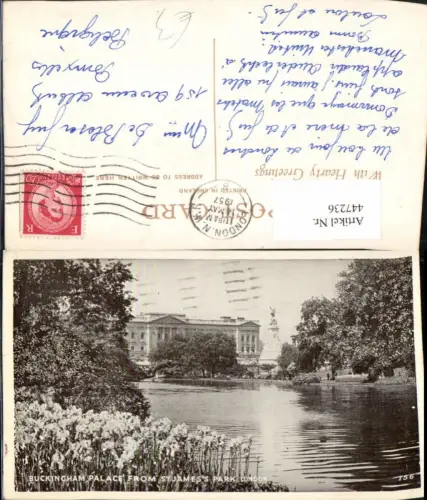 447236,England London St. James Park Buckingham Palace