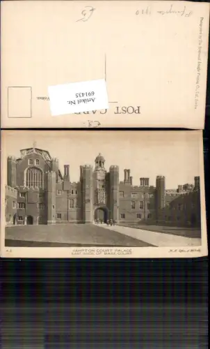 691435 England London Hampton Court Palace