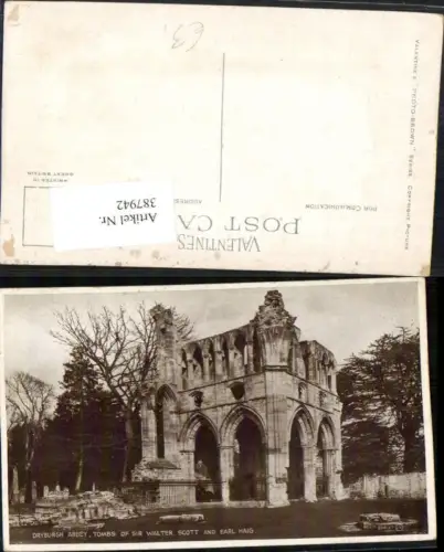 387942,Great Britain Scotland Dryburgh Abbey Tombs of Sir Walter Scott and Earl Haig Grabmal