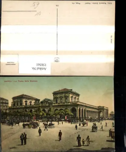 158561,Campania Napoli Neapel La Piazza della Stazione Bahnhof