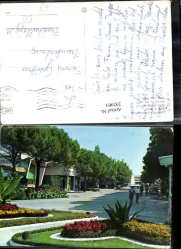 292909,Friuli-Venezia-Giulia Udine Lignano Sabbiadoro Viale al mare Allee Springbrunnen