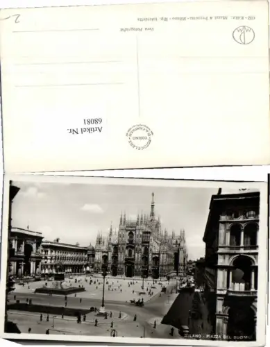 68081,Milano Milan Piazza del Duomo