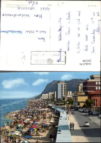 292388,Marche Pesaro La spiaggia Strand Strandleben Promenade