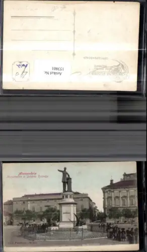 153801,Alessandria Monumento d Urbano Ralazzi Statue Denkaml m. Personen Piemonte