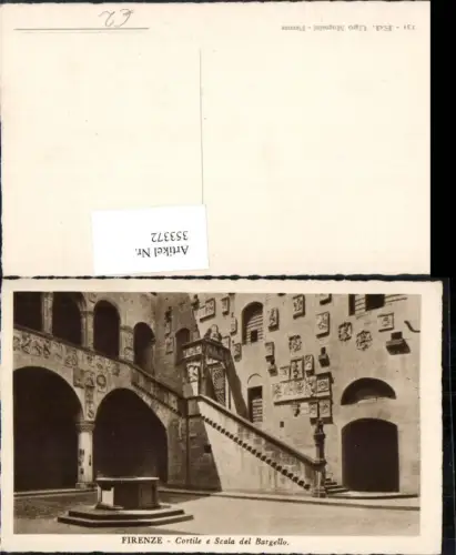 353372,Toscana Firenze Florenz Cortile e Scala del Bargello Brunnen Stiege