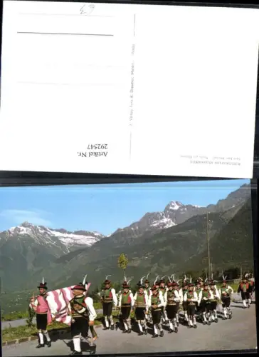 292547,Trentino Bolzano Tirol b. Meran Burggräfler Musikkapelle Marsch Trachten Tracht Bergkulisse
