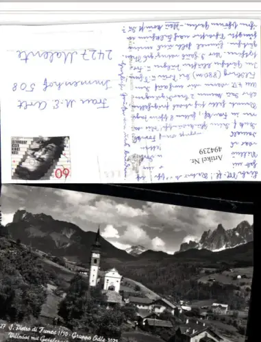 494239,Trentino Bolzano S. Pietro di Funes Villnöß Totale m. Geisler Bergkulisse