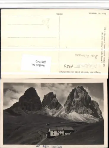 506740,Trentino Trento Rifugio del Passo di Sella b. Canazei Drei Zinnen Bergkulisse