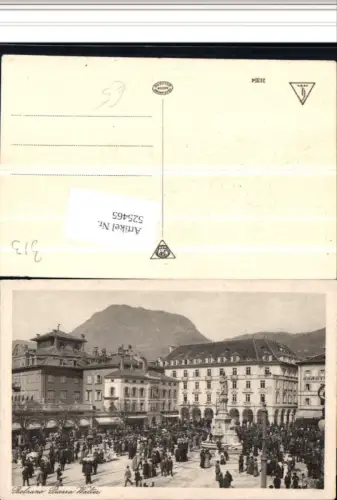 525465,Trentino Bolzano Bozen Walterplaz Denkmal Walter