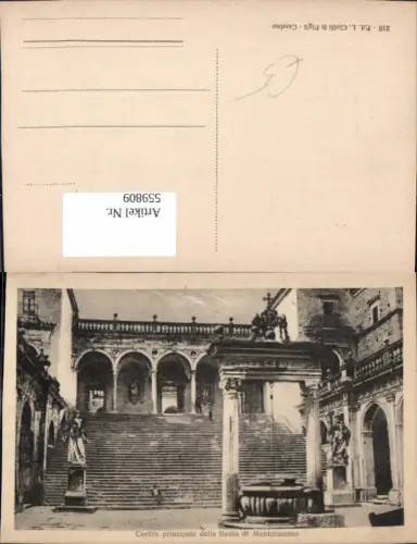 559809,Italy Cassino Cortile principale della Badia di Montecassino Brunnen Kloster