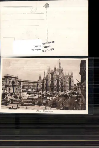 713941 Foto AK Milano Mailand Piazza Duomo Dom Platz Straßenbahn Italy